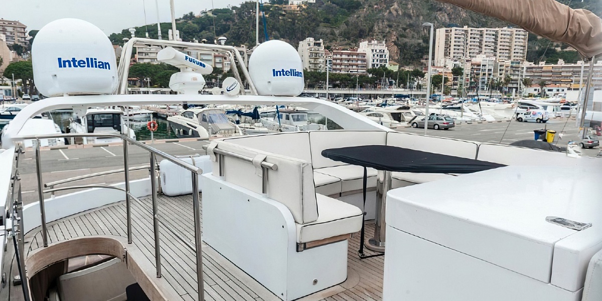 Продается моторная яхта Van Der Heijden Superior